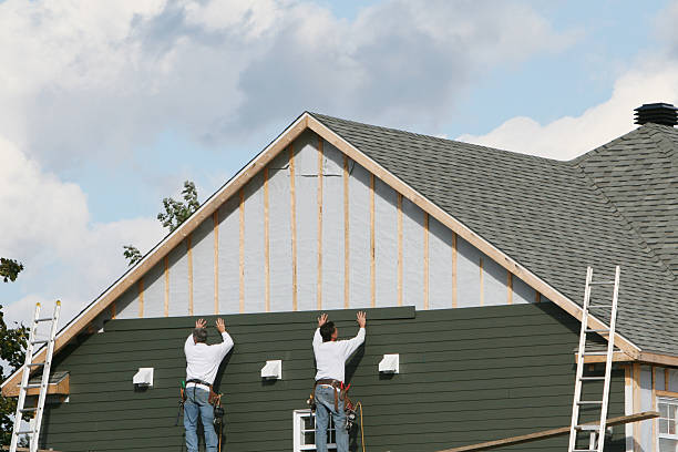 Professional Siding Installation technician working in Alamance, NC